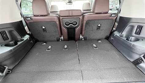 The 2023 Honda Pilot 3 Row SUV Now Has a Removable Seat for 7 or 8? Get