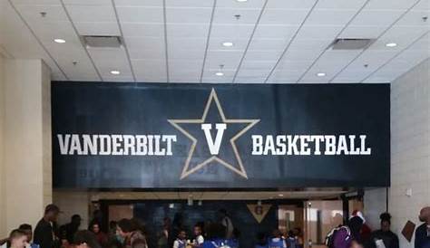 Vanderbilt Univ Memorial Gymnasium - Stadiums & Arenas - 25TH Avenue At