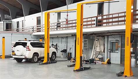 2 Post Lift Offer | Vehicle Lifts | Boston Garage Equipment