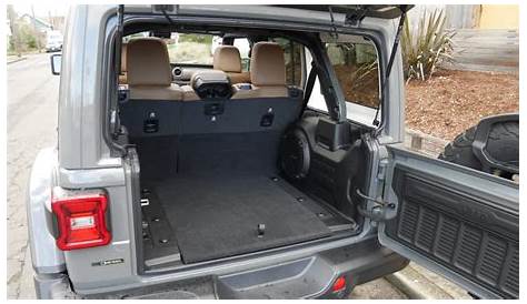 2013 jeep wrangler rear cargo mat