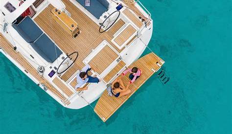 what does it mean to charter a boat