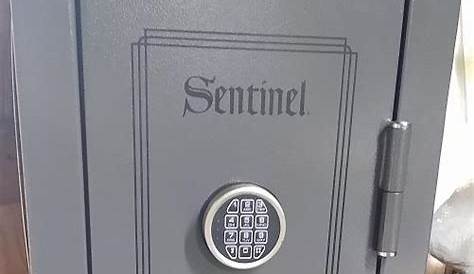 ARMSLIST - For Sale: Sentinel 12 gun fireproof safe