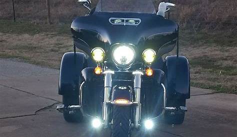 Harley-Davidson Tri Glide Ultra Classic 6000K LED Auxiliary Lights