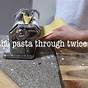 How To Use A Manual Pasta Roller Machine