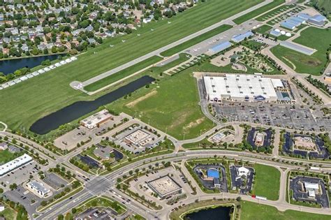 247 S Weber Rd, Bolingbrook, IL 60490 | Realtor.com®