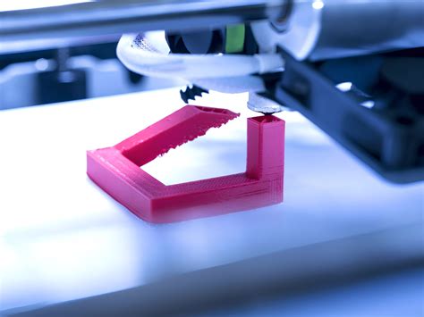 Как 3D принтеры используются в промышленных исследованиях и разработках ...