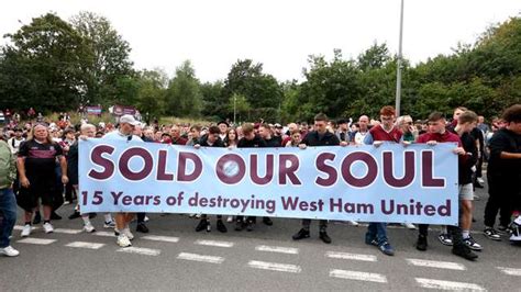 West Ham fans revolt! Hammers stage major protest ahead of Crystal ...