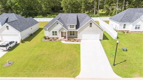 117 Bloomfield Dr, Thomasville, GA 31792 | Realtor.com®