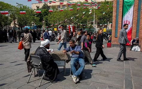 Trump claims Iran halted executions after his request; Tehran denies