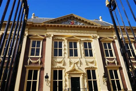 2026 Discover The Hague: Royal Palaces, Binnenhof & Historic Landmarks ...