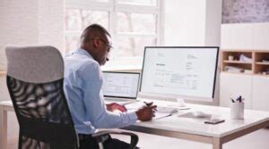 Purchase Order vs Invoice: The Complete Guide | TradeCentric