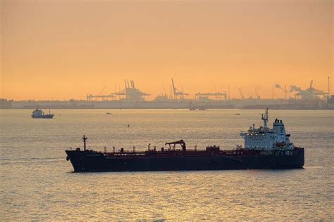 Oil Market’s Seaborne Buffer Runs Down Fast as Iran War Drags On ...