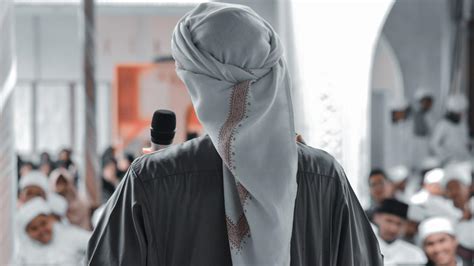 15 Mukadimah Pembukaan Acara yang Mudah Dihafal, dari Kultum hingga ...