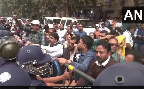 Bengal Booth Level Officers In Massive Protest Outside Poll Body Office