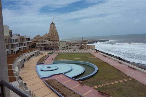 Somnath Pilgrim Duping Racket Busted | Fake Websites; Gujarat Fraud