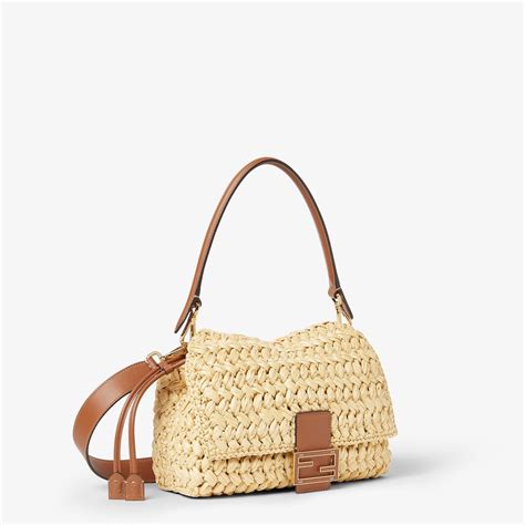 Mamma Baguette Medium Raffia-Bast Beige | Fendi