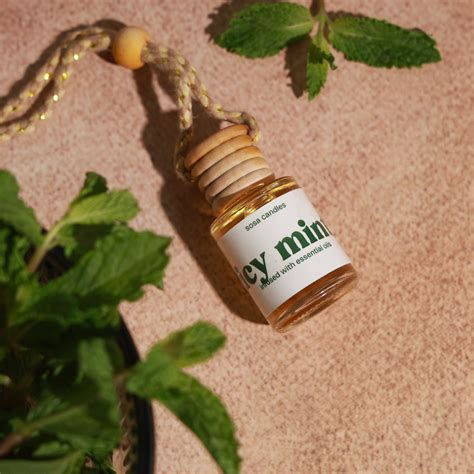 Car Smell Making Me Nauseous During Pregnancy - Why It Happens and Wha ...