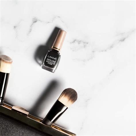 LAKMÉ Cream Ultimate Glam Eye Liner, Semi Matte, Quick Drying, Water ...