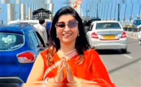 Jobless Surat man kills dietitian wife, buries her. A note gave him away