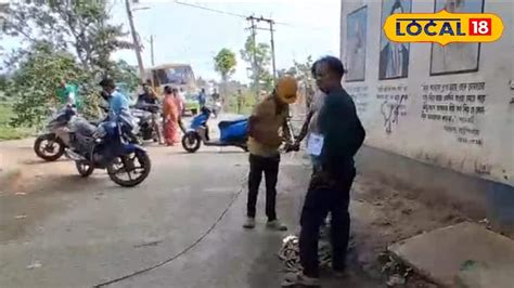 Election news: বুথে ভোট গ্রহণ চলাকালীন হঠাৎ ছিঁড়ে পরল ১১,০০০ ভোল্টের ...
