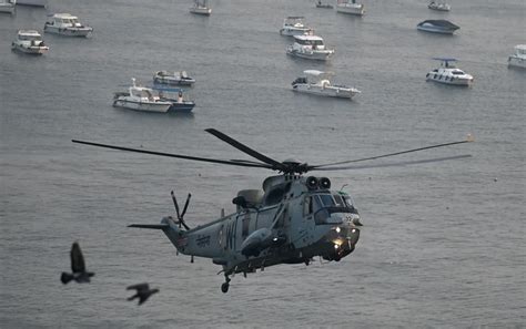 India tests first NASM-SR missile salvo from naval helicopter