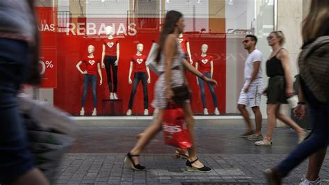 El 'ranking' de las comunidades de España que menos dinero gastan en ...