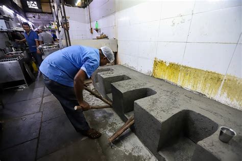 Eateries in Chennai finds temporary solutions in leaner menus, wood stoves