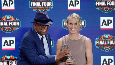 Shea Ralph of Vanderbilt recognized as AP women's basketball coach of ...