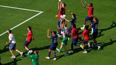 PSG inflict humiliating defeat on Real Madrid to reach Club World Cup ...