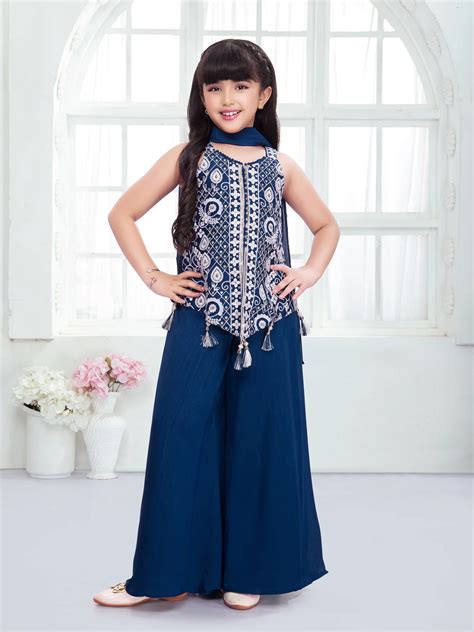 Ethnic Wear Essentials Every Parent Should Have in Their Child’s Wardr