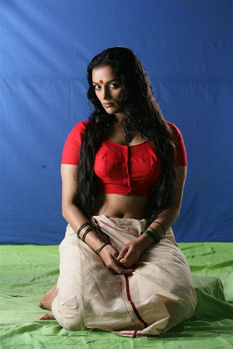 Swetha Menon Spicy Hot Photo Stills In Thaaram Movie Wallpapers Gallery