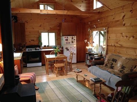 Amish Cabins Design Ideas A Simple Log Cabin For A Great Relax