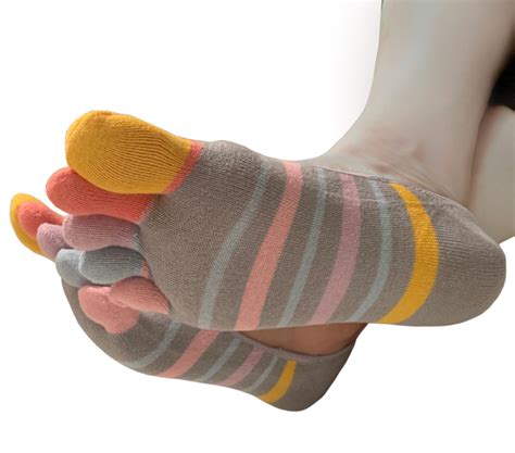 Therapeutic Gel Heel Socks 2 Pair Invisible Foot Spa 5 Toes Glove