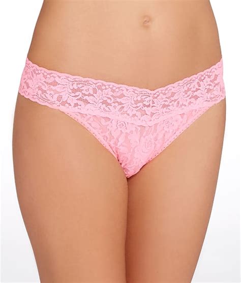 Hanky Panky Signature Lace Original Rise Thong Reviews Bare