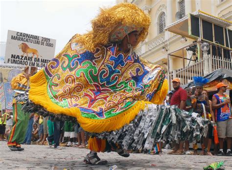 Ebc Saiba Mais Sobre O Maracatu Tradição Do Carnaval Pernambucano