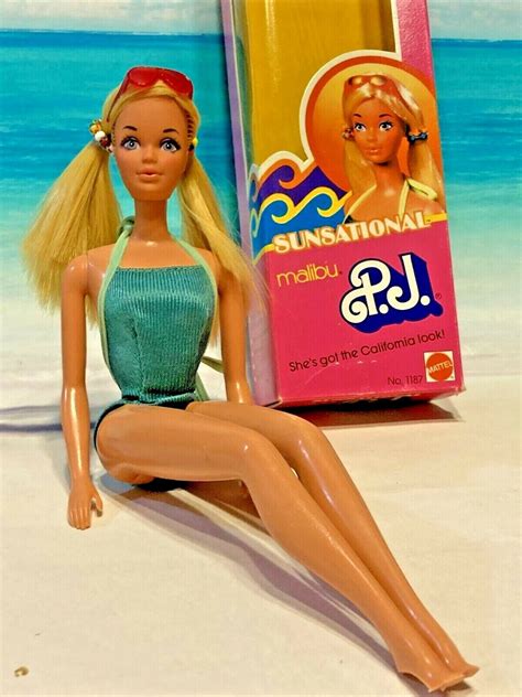 Vintage Barbie Sunsational Malibu PJ 1187 1981 W Original Green