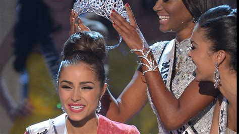 Miss Usa Olivia Culpo Is Crowned Miss Universe