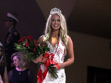Miss Tomball Pageant Still Taking Entries For High School Girls The Cougar Claw