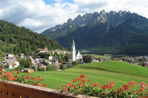 Die erstmalige urkundliche erwähnung erfolgte bereits im jahre 827. Klaudehof - Dobbiaco - Agriturismo in Alto Adige - Dolomiti