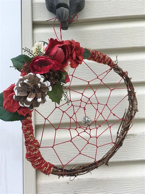 Endless Christmas Dreamcatcher Wreath Wreaths Dream Catcher Crafts