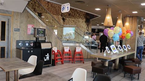 Thirsters on yt & vimeo. Welcome to the Queen's McDonald's in Banbury, Britain - Business Insider
