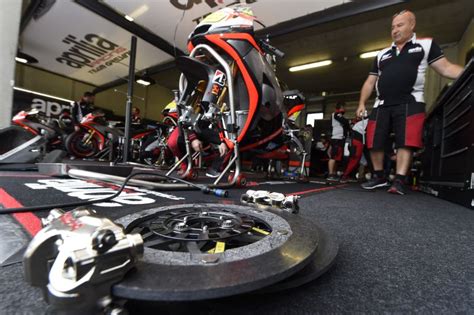 From Inside The Aprilia Motogp Pit On The Racing Line Page 2 Of 4