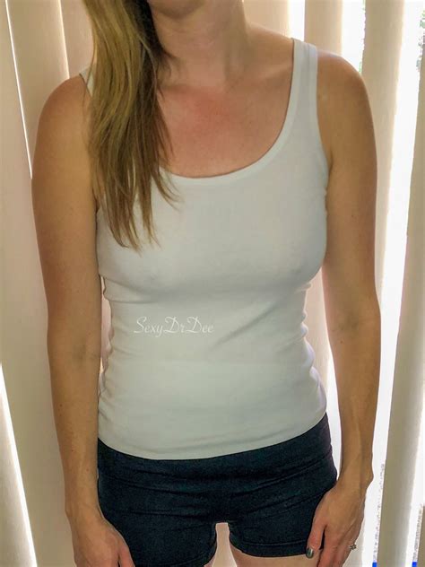a regular 35 year old mom that doesn t always wear a bra… scrolller