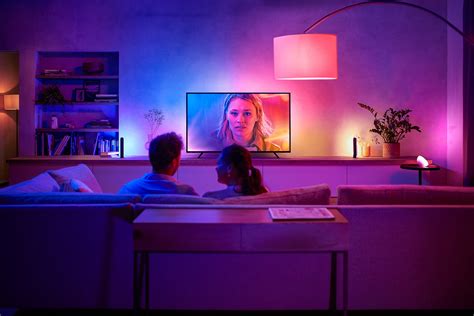 Philips Hue Play Gradient Gives Your Tv The Powers Of Ambilight