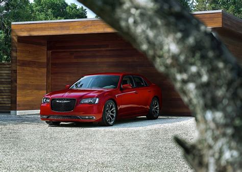 Chrysler 300 Specs And Photos 2015 2016 2017 2018 2019 2020 2021