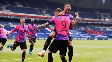 PSG scores lastgasp winner, rivals Monaco and Lyon also win  Sports