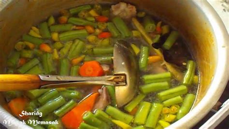 Berbeda dengan asem jowo yang banyak digunakan sebagai penambah rasa asam dalam makanan, misalnya pada sayur asam atau. Resep dan Tips memasak asem asem buncis dan ayam - YouTube