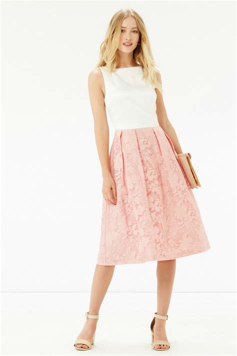 Robe pour femme enceinte pour mariage. 1001+ conseils superbes sur quelle tenue pour un baptême