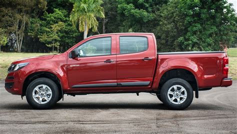 Gm Introduces New Chevrolet S10 Lt Pickup In Argentina Gm Authority