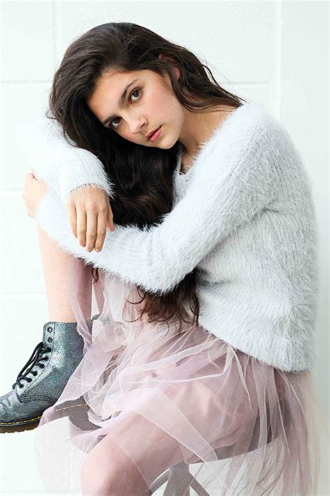 Emily carey ретвитнул(а) amanda mealing. Image of Emily Carey